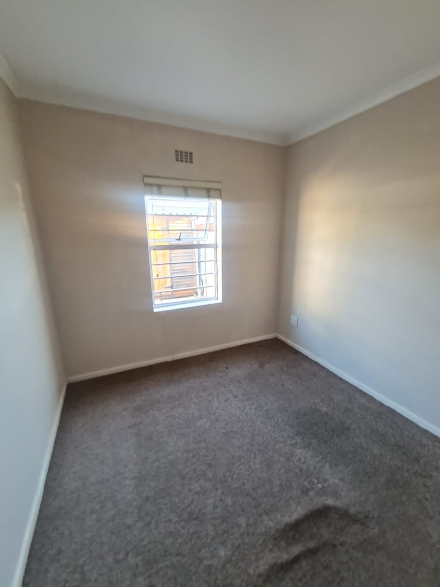 3 Bedroom Property for Sale in Silversands Western Cape